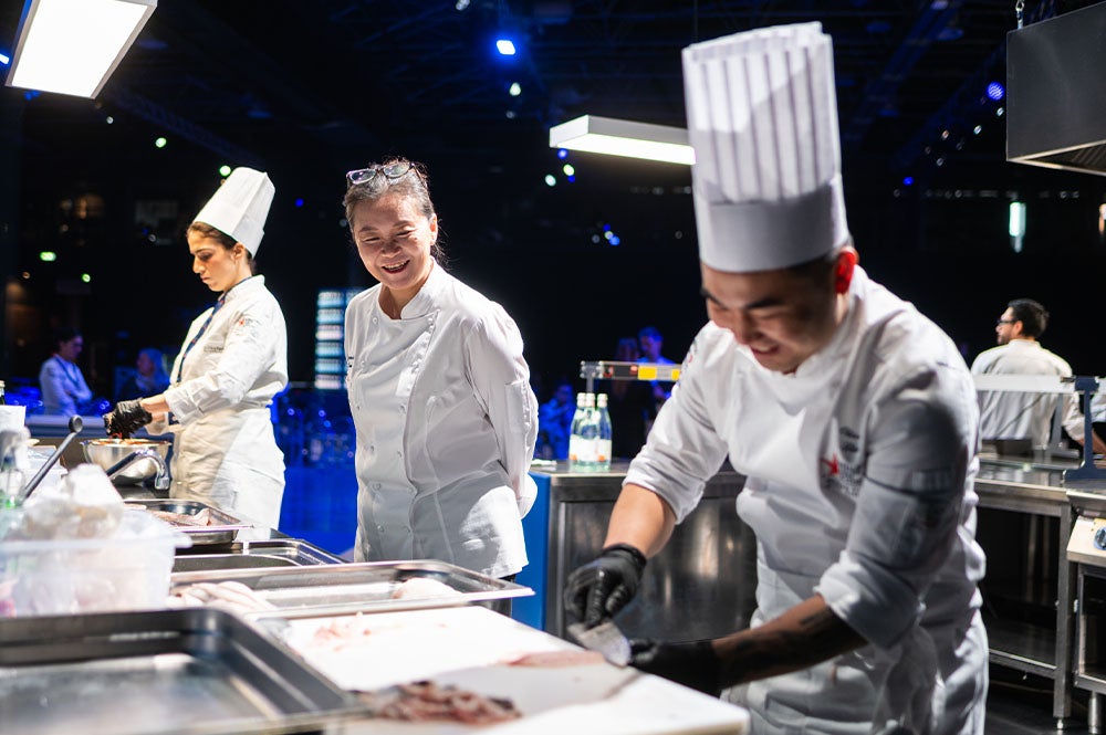 YA MIN LIU YA MIN LIU